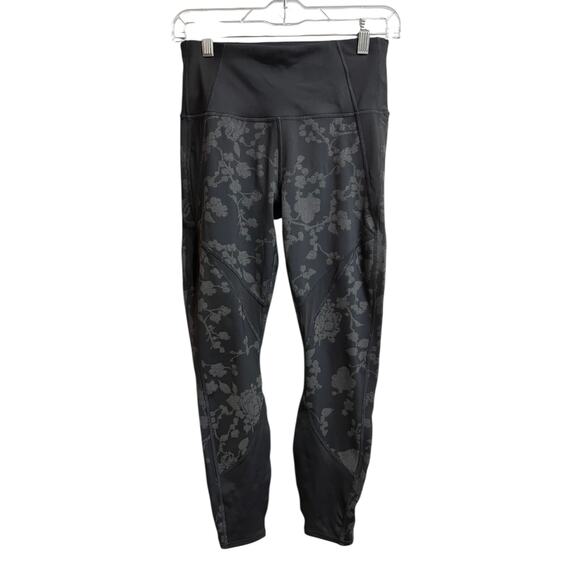 Athleta Moonlight Precision 7/8 Floral Print Mesh Leggings Black Gray Small - Picture 1 of 13